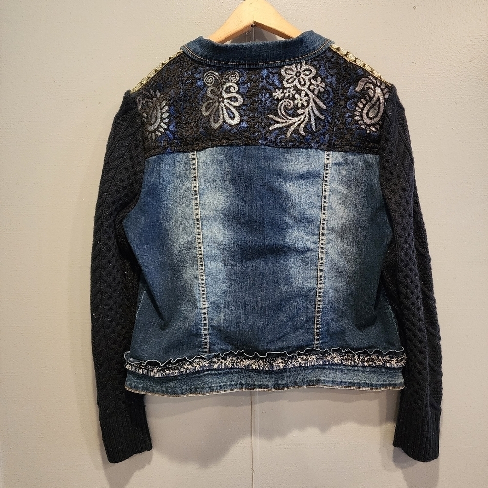 Desigual Denim Jacket with Exotic Embroidery and Ruffle Detail Size 44 - Picture 2 of 10